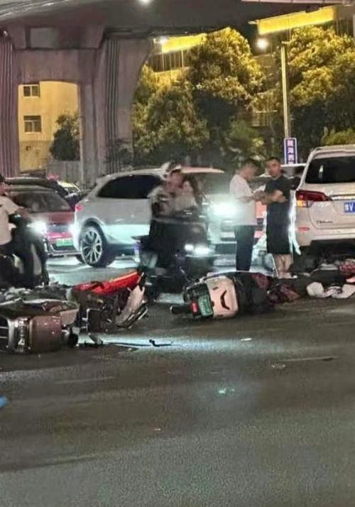 电动车事故最新爆料,揭秘事故真相与安全警示 第2张 电动车事故最新爆料,揭秘事故真相与安全警示 第2张
